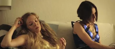 Agnieszka Podsiadlik, Pheline Roggan - Jak calkowicie zniknac (2014)