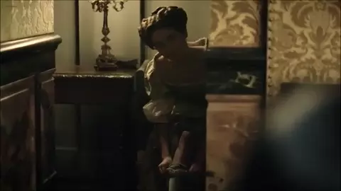 Anna Brewster, Maddison Jaizani Nude - Versailles (FR 2015) s1e3-6-9