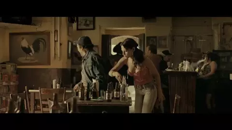 Elizabeth Cervantes Nude - El infierno (2010)