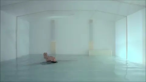 Naked Girl - Asian Art Performance