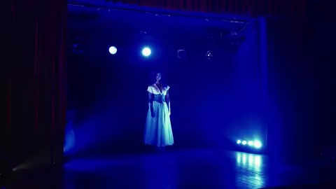Burlesque Strip SHOW - Betsy Swoon - Champagne Smash