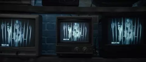 Elisabeth Hower Nude - Escape Room (2018)