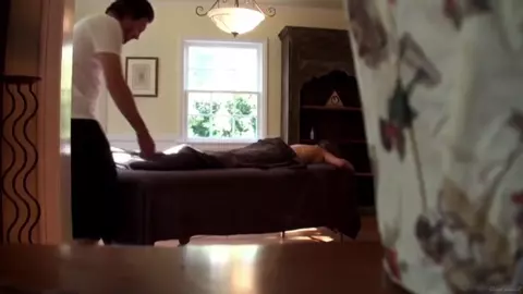 Kelley Menighan Hensley - Shooting The Warwicks (2015)