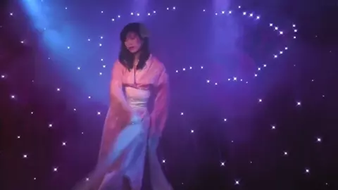 Asian Art Performance - Lady Bona- Asian Kitty