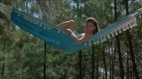 Serena Grandi - Rimini Rimini (1987)