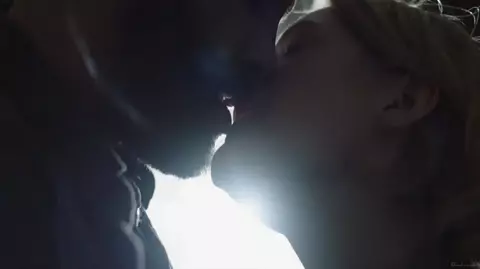 Elisabeth Moss, Yvonne Strahovski nude - The Handmaid’s Tale S01E05-06 (2017)