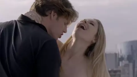 Michelle Batista, Aline Jones Nude - O Negocio (2018) season 04