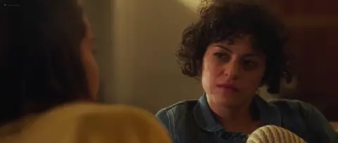 Laia Costa, Alia Shawkat naked - Duck Butter (2018)