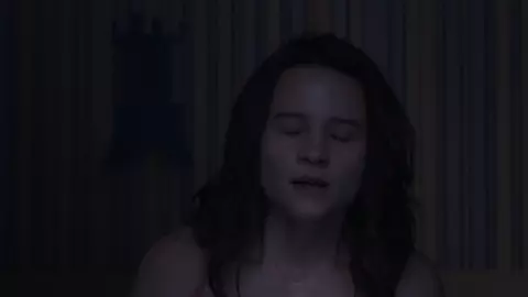 Bianca Comparato - 3% s02e01 (2018)