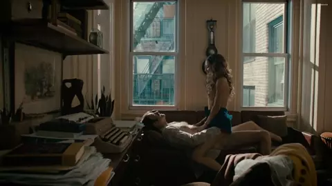 Maggie Gyllenhaal, Margarita Levieva - The Deuce S01 E01 (2017)