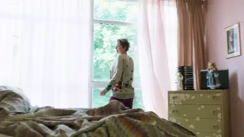 Paulina Gaitan Naked - Diablo Guardián (MX 2018) season 01
