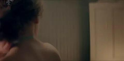 Tallulah Haddon naked - Kiss Me First s01e04 (2018)