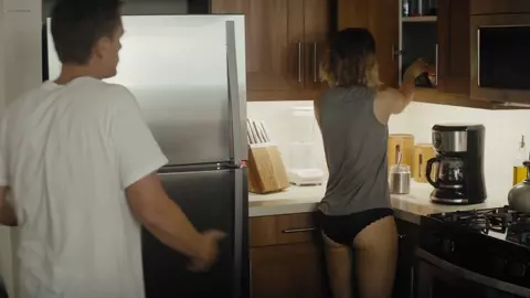 Adria Arjona, Rachel Mcadams - True Detective (2015) s2e1