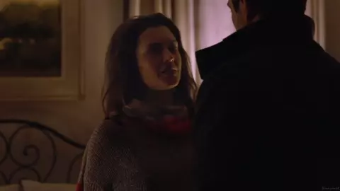 Hannah Ware nude - Betrayal S01E01 (2013)