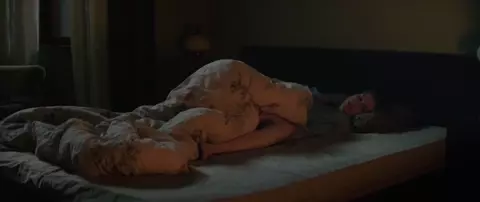 Sophie Cookson Nude - The Crucifixion (2017)