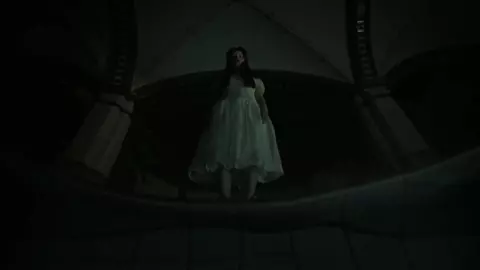 Mia Goth, Annette Lober - A Cure For Wellness (2016)