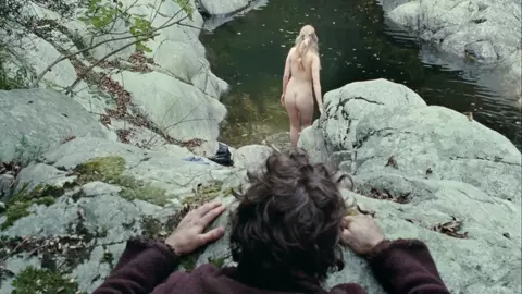 Isild Le Besco nude - Deep in the Woods (Au fond des bois 2010)