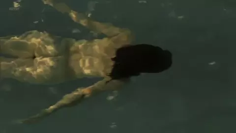 Leticia León Nude - Molinas Borealis (2013, SEX)