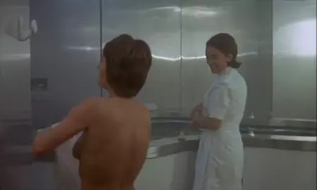 Annie Girardot - Traitement de choc