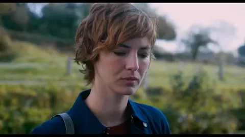 Louise Bourgoin nude – Je suis un soldat (2015)