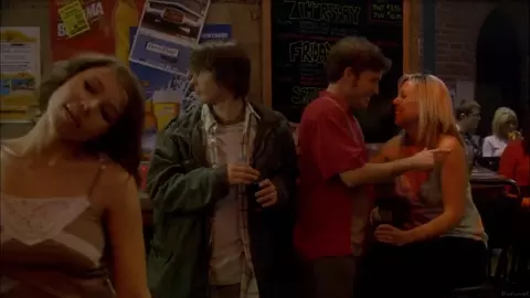 Jessica Parker Kennedy, Natalie McFetridge - Decoys 2 (2007)