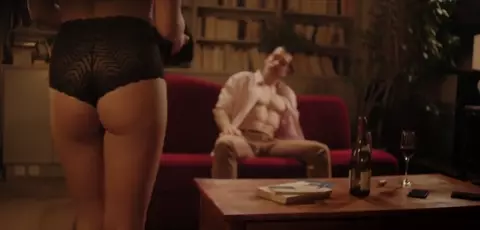 Ambre Bremond Nude - Je suis un apprentissage (2018)
