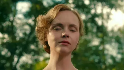 Christina Ricci nude - Z (2015)