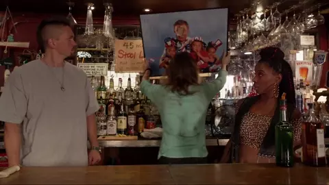 Shanola Hampton, Isidora Goreshter, Ruby Modine - Shameless S07 E07-08 (2016)