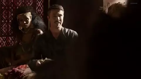 Emily Diamond Nude - Game Of Thrones s01e03 (2011)