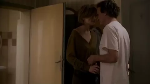 Julie Gayet Nude - Le lievre de Vatanen (2006)