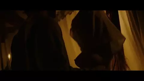 They have met so suddenly but man takes and penetrates Florence Pugh in Outlaw King
