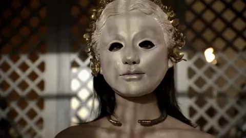 Brutal man makes movie star Katrina Law sweat waiting for fucking in TV series Spartacus