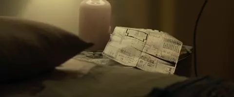 Elizabeth Debicki tries being fucked by as man cums she runs away in Widows (2018)
