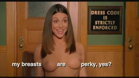 Slender Cerina Vincent dislikes wearing clothes in Not Another Teen Movie (2001)