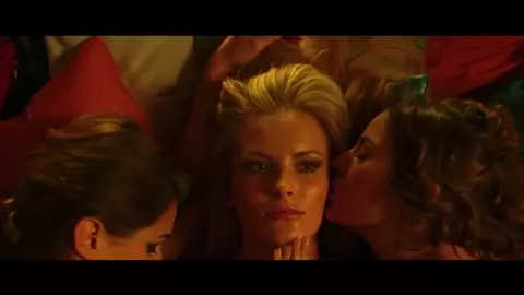 Babe doesn't want to be a lesbian lover but the woman warrior in Virtual Revolution