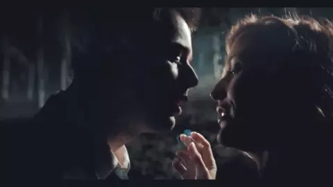 Smoking Gillian Anderson gets fucked and cums in no time in the forest in Straightheads