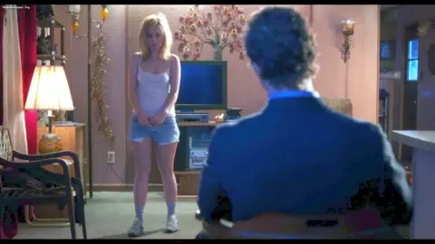 Such celebrity like Juno Temple is made to tempt viewers with her beautiful naked body