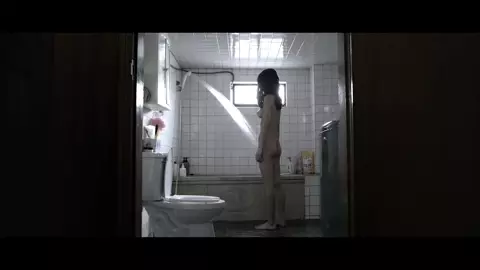 Guy makes oriental teen Bae Jung Hwa do shameful carnal things in El Condor Pasa