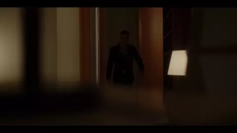 Sex excerpts from TV series Elite where blatant actresses hook up with handsome young men