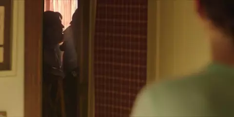 Topless Daniela Santiago and more - Veneno s01e03 (2020)