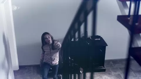Sexy Stefanie von Poser scenes from Unter anderen Umstanden s01e16 (2019)