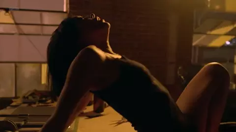 Michelle Badillo, Mishel Prada, Melissa Barrera nude - Vida s01e03 (2018)