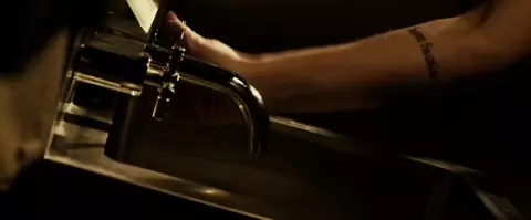 Riddick tells story of Katee Sackhoff who takes clothes off and goes washing body (2013)