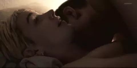 Fanny Bernth Nude - Resort (DK 2016)