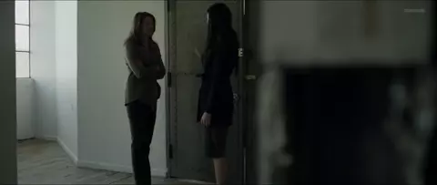 Robin Weigert, Kate Rogal, Erika Latta, Cleo Gray, Mimi Ferraro Nude - Concussio