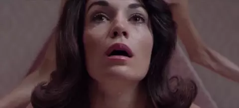 Sara Rivero nude - Lo siento mi amor (2018)
