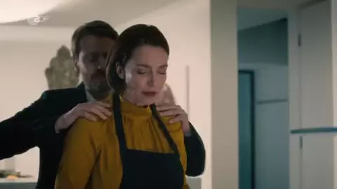 Aglaia Szyszkowitz nude - Ein starkes Team Tod einer Studentin (2018)