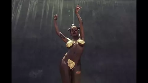 Teyana Nude Gold Fucking Girl