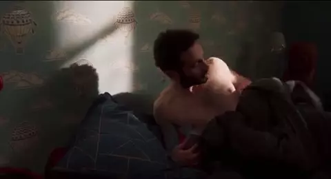 Margot Bancilhon, Camille Razat naked - Ami-Ami (2018)
