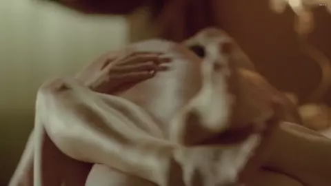 Natalia Avelon, Alexandra Moen - Strike Back S02 E09 (2011)